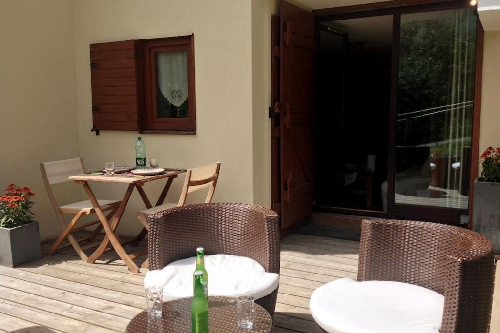 Appartement La Clusaz Avec Terrasse Sur Les Pistes De Ski Manigod Eksteriør billede