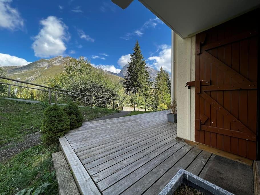 Appartement La Clusaz Avec Terrasse Sur Les Pistes De Ski Manigod Eksteriør billede